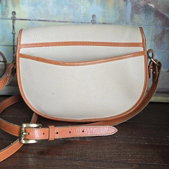 Dooney and Bourke vintage equestrian style bag